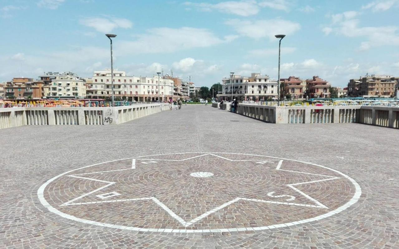 Ostia Holiday Al Pontile 외부 사진